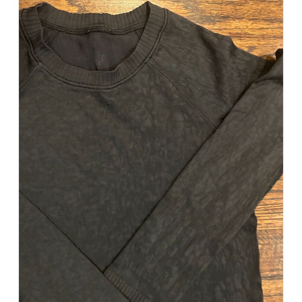 Lululemon Athletica Black Textured Long Sleeve Shirt Top Women's Size Unknown